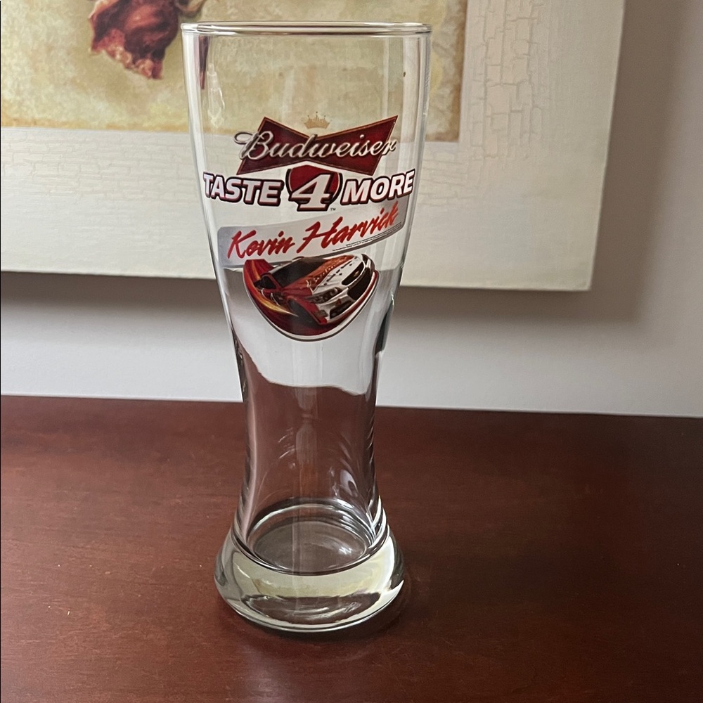 Budweiser Kevin Harvick Vintage Style Classic Pilsner Design Beer Glass